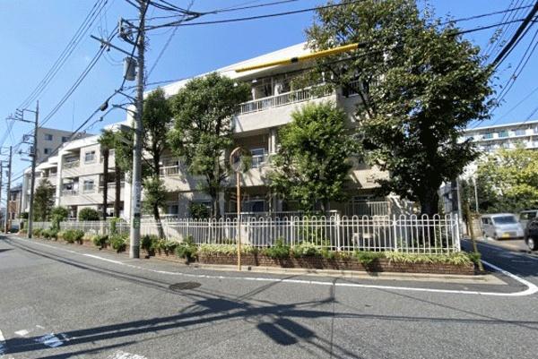 中銀世田谷マンシオン二号館 建物外観(2023.9撮影)