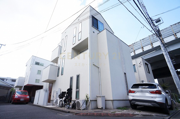 世田谷区野毛2丁目 中古戸建 外観(2020.10撮影)