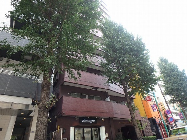 ライオンズマンション笹塚 建物外観(H30.8撮影)