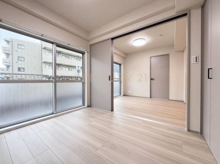�����s�i��擌�ܔ��c1���� 11-5�̒��Ã}���V�����̗m��
