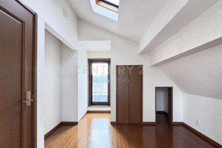 �����s�ڍ�����1���ڂ̒��È�ˌ��Ẵ��r���O�ȊO�̋���