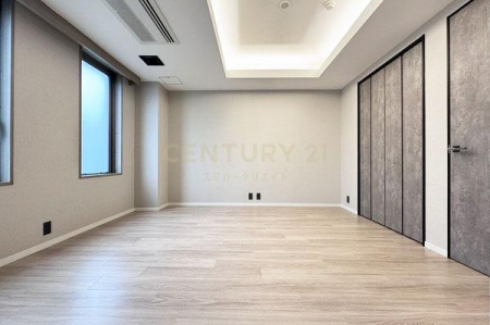 �����s���c�J��[��3���� 26-15�̒��Ã}���V�����̐Q��