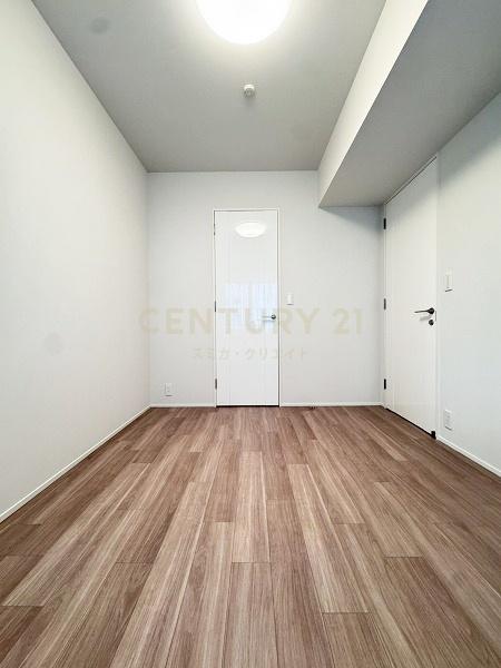 �����s�i���k�i��5���� 6-24�̒��Ã}���V�����̗m��