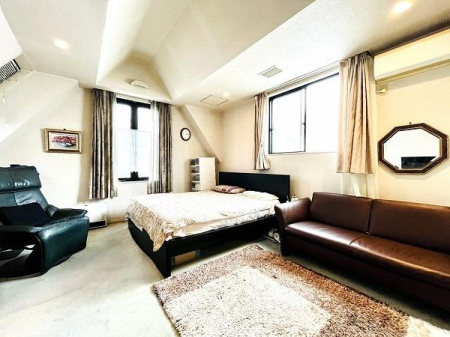 �����s�ڍ��撆��1���ڂ̒��È�ˌ��Ă̐Q��