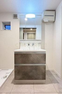 �����s��c�撆�n��1���ڂ̒��È�ˌ��Ă̐��ʑ�E���ʏ�