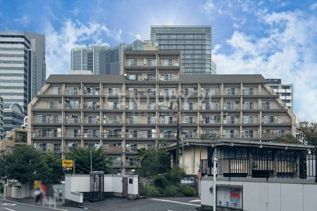 �����s�a�J����J�� 7-1�̒��Ã}���V�����̌��n�O�ώʐ^