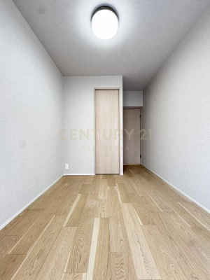 �����s�`��Z�{��7���� 17-22�̒��Ã}���V�����̗m��