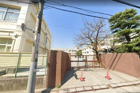 �����s��c����1���� 13-13�̒��Ã}���V�����̎��ӊ�