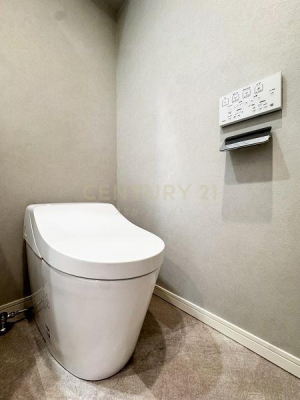 �����s��c��r��5���� 7-6�̒��Ã}���V�����̃g�C��