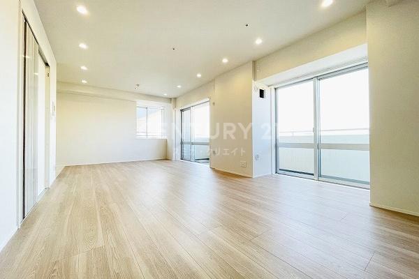 �����s�����揬�ΐ�1���� 17-1�̒��Ã}���V�����̃��r���O