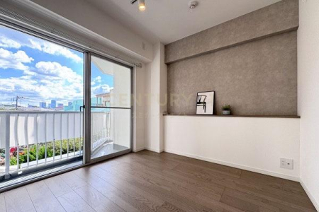 �����s�a�J���X��4���� 23-5�̒��Ã}���V�����̐Q��