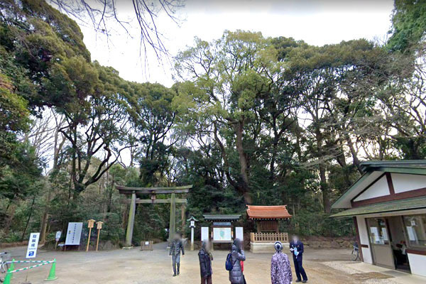 �����s�a�J���X��4���� 23-5�̒��Ã}���V�����̎��ӊ�