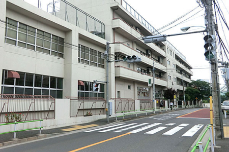 �����s�`�攒����3���� 1-6�̒��Ã}���V�����̎��ӊ�