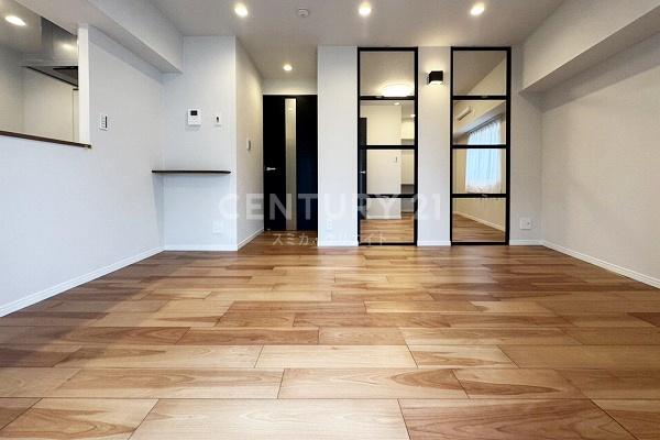 �����s�`��ԍ�6���� 19-11�̒��Ã}���V�����̃��r���O