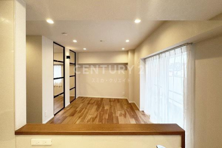 �����s�`��ԍ�6���� 19-11�̒��Ã}���V�����̃��r���O