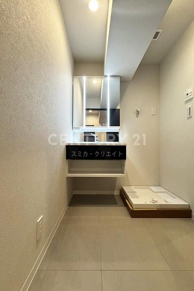 �����s�`��ԍ�6���� 19-11�̒��Ã}���V�����̐��ʑ�E���ʏ�