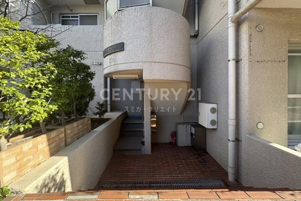 �����s���c�J���p��1���� 25-12�̒��Ã}���V�����̃G���g�����X