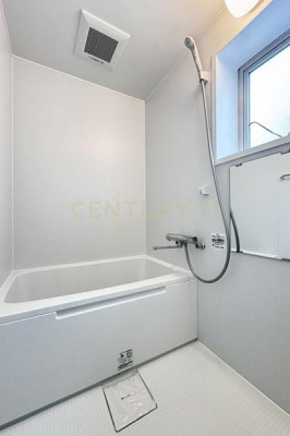 �����s���c�J���p��1���� 25-12�̒��Ã}���V�����̗���