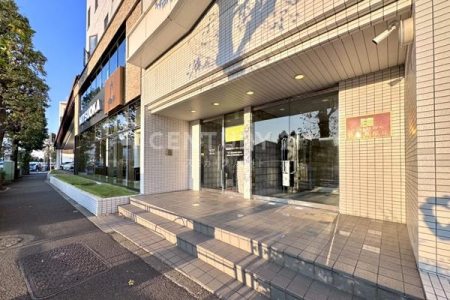 �����s���c�J����u4���� 26-10�̒��Ã}���V�����̃G���g�����X