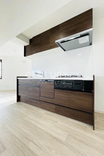 �����s���c�J����u4���� 26-10�̒��Ã}���V�����̃L�b�`��