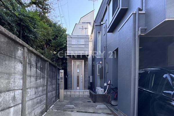 �����s�ڍ��撆��1���ڂ̒��È�ˌ��Ă̌��n�O�ώʐ^