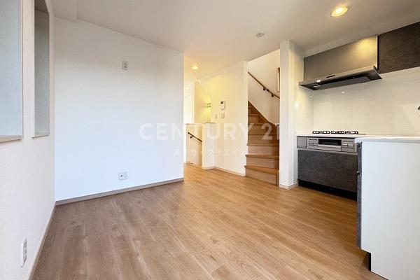 �����s�ڍ��撆��1���ڂ̒��È�ˌ��ẴL�b�`��