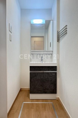 �����s�ڍ��撆��1���ڂ̒��È�ˌ��Ă̐��ʑ�E���ʏ�