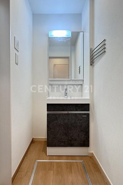 �����s�ڍ��撆��1���ڂ̒��È�ˌ��Ă̐��ʑ�E���ʏ�