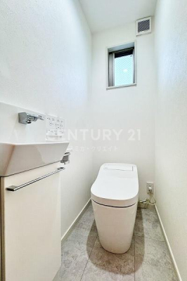 �����s�i����t2���ڂ̐V�z��ˌ��Ẵg�C��