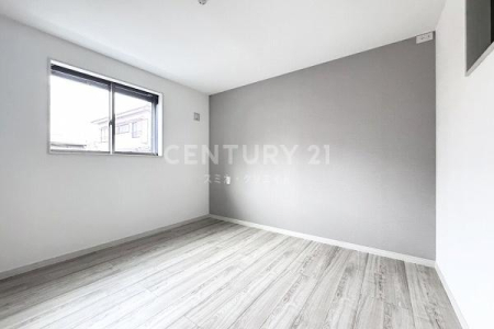 �����s�i����t2���ڂ̐V�z��ˌ��Ă̐Q��