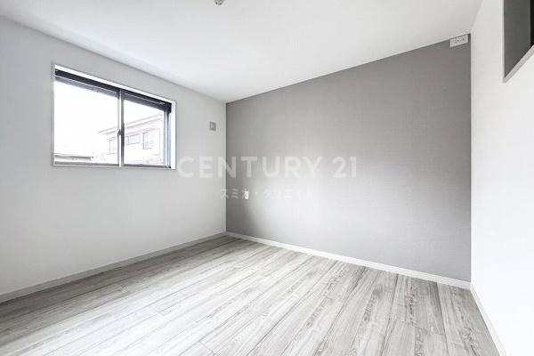 �����s�i����t2���ڂ̐V�z��ˌ��Ă̐Q��