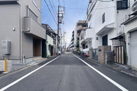 �����s�i����t2���ڂ̐V�z��ˌ��Ă̑O�ʓ��H�܂ތ��n�ʐ^