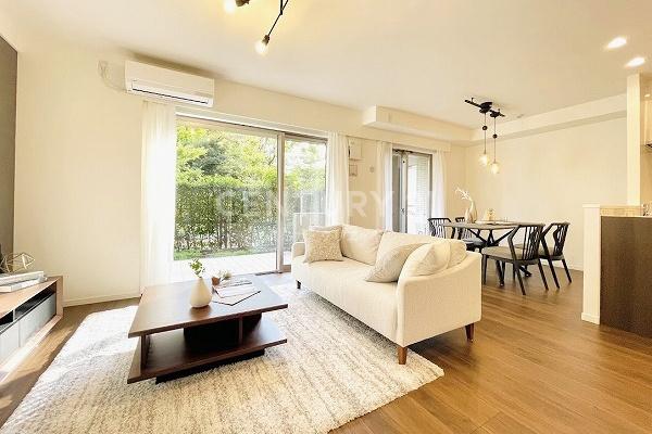 �����s��c�攋��3���� 17-7�̒��Ã}���V�����̃��r���O