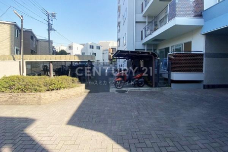 �����s���c�J��o��1���� 28-4�̒��Ã}���V�����̂��̑����p��