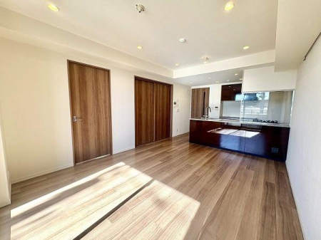 �����s���c�J���c3���� 18-5�̒��Ã}���V�����̃��r���O