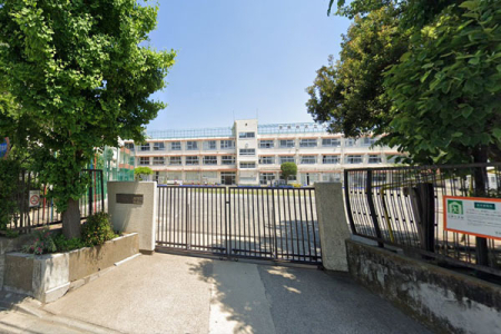 �����s���c�J���c3���� 18-5�̒��Ã}���V�����̎��ӊ�