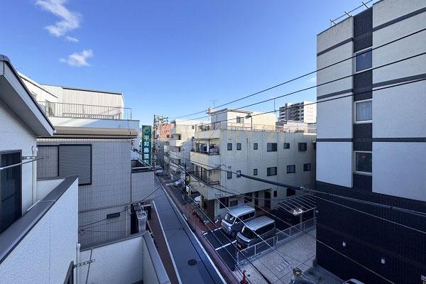 �����s��c���X�k6���� 17-15�̒��Ã}���V�����̏Z�˂���̒��]�ʐ^