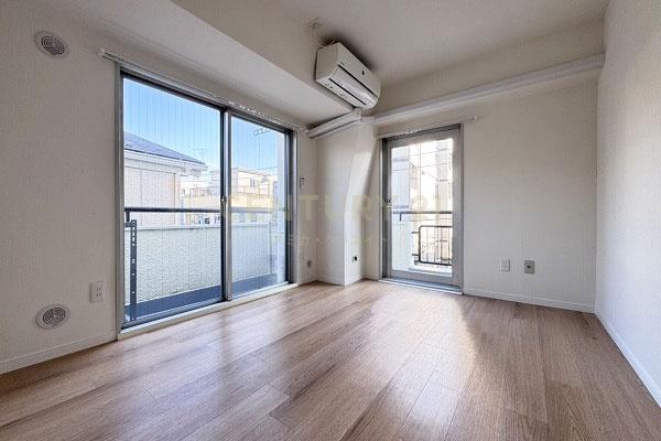 �����s��c���X�k6���� 17-15�̒��Ã}���V�����̐Q��