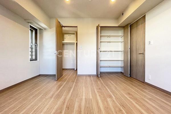 �����s���c�J��ʐ��2���� 39-16�̒��Ã}���V�����̐Q��