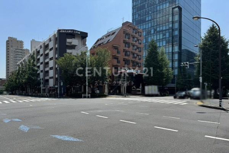 �����s�a�J��_�{�O2���� 34-20�̒��Ã}���V�����̂��̑����n