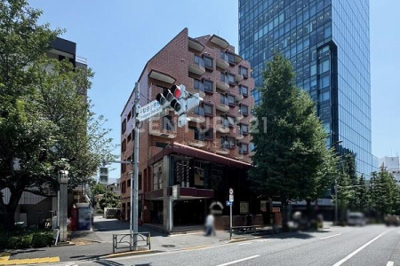 �����s�a�J��_�{�O2���� 34-20�̒��Ã}���V�����̂��̑����n