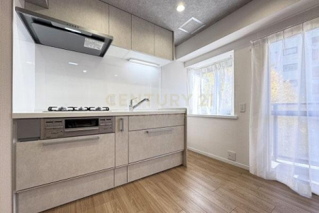 �����s�a�J��_�{�O2���� 34-20�̒��Ã}���V�����̃L�b�`��