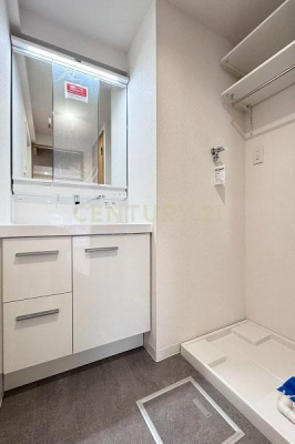 �����s�a�J��_�{�O2���� 34-20�̒��Ã}���V�����̐��ʑ�E���ʏ�