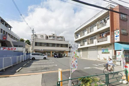 �����s��c��R��3���� 43-2�̒��Ã}���V�����̎��ӊ�