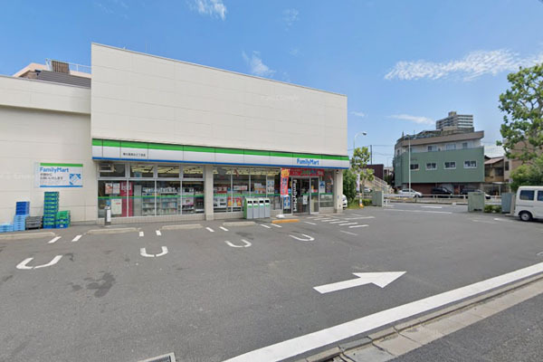 �����s��c��R��3���� 43-2�̒��Ã}���V�����̎��ӊ�