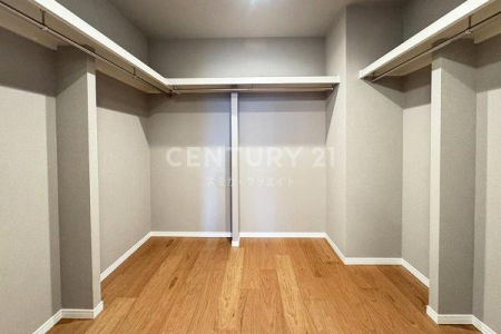 �����s��c��R��3���� 43-2�̒��Ã}���V�����̎��[