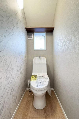 �����s���c�J�扺�n4���ڂ̐V�z��ˌ��Ẵg�C��