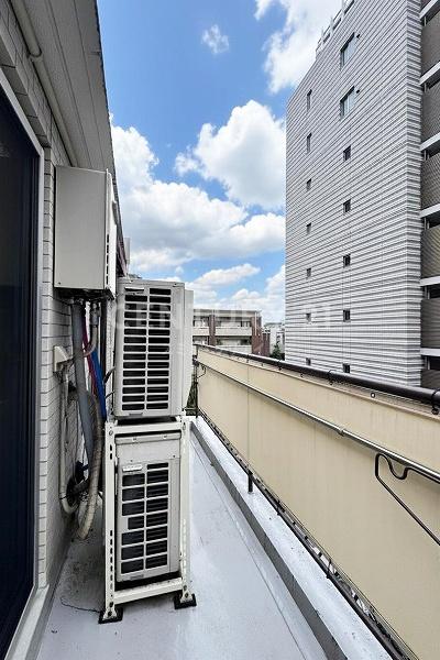 �����s�i��擌�ܔ��c2���� 3-10�̒��Ã}���V�����̃o���R�j�[