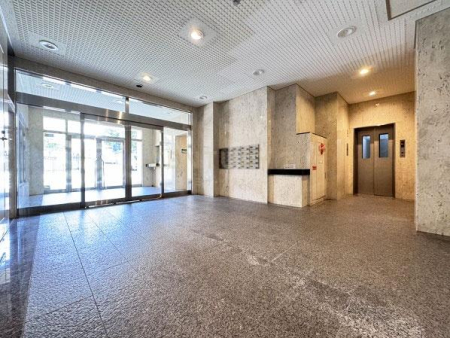 �����s�ڍ��擌�R1���� 20-6�̒��Ã}���V�����̃G���g�����X