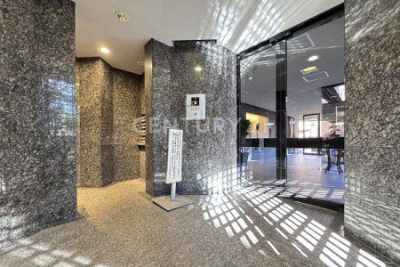 �����s��c�撆��5���� 20-1�̒��Ã}���V�����̃G���g�����X